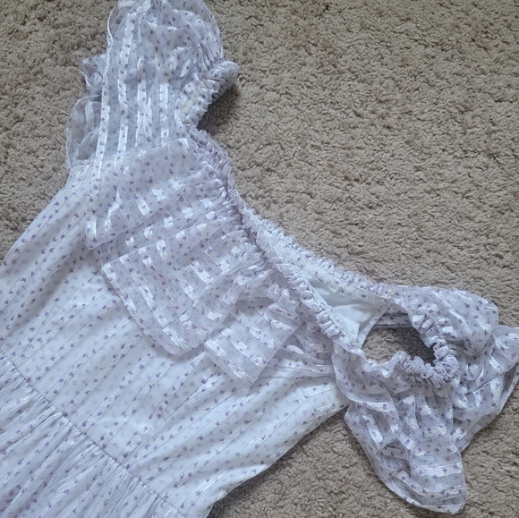 Vintage White and Purple Stripped Floral Maxi Dress - Picture 3 of 9